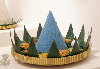 Tumpeng as a symbol of life in society